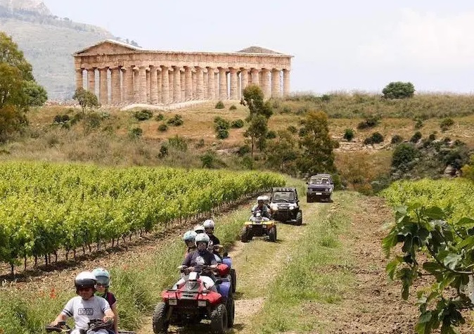 Tour in Quad